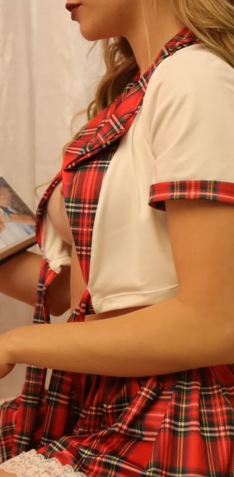 Nikol Lemme exclusive model galleries