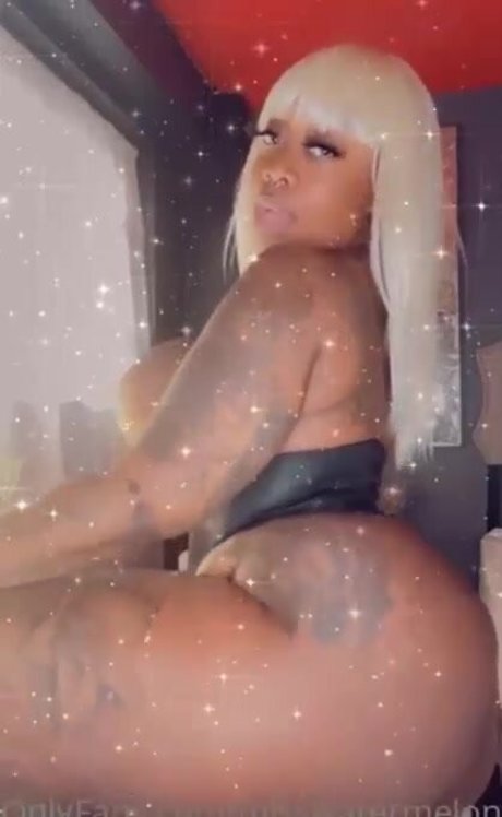 Misswatermelonqueen hot model pic