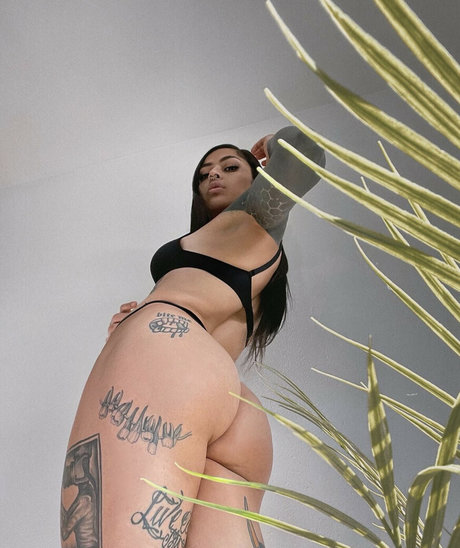 meganinked sexy pornstar pics