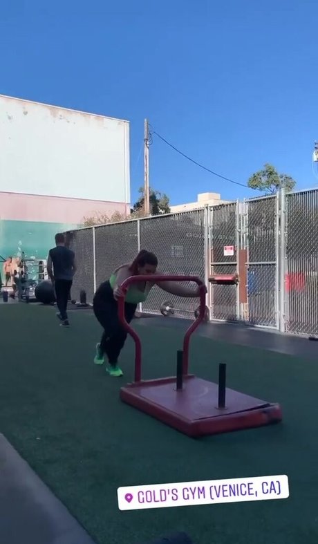 Ioana Chira star pretty archive