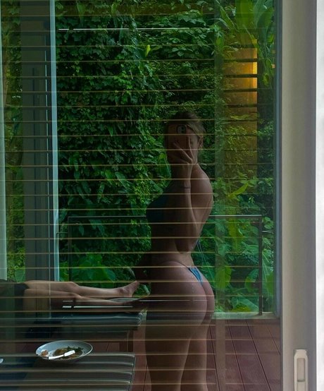 Sienna Kolesnyk model nude photo