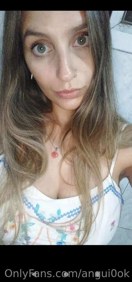 angui0ok erotic pornstar pictures