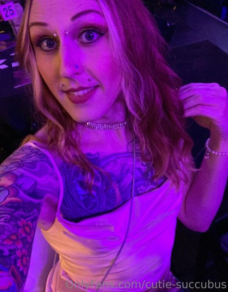 cutie succubus thumbnail