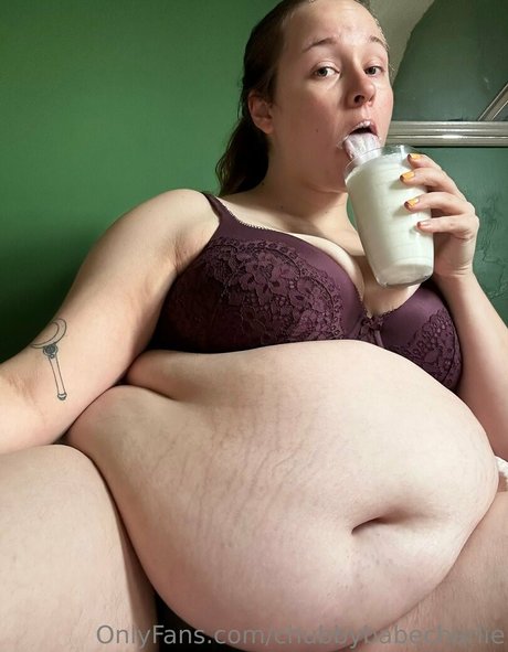 chubbybabecharlie pretty pornstar pics
