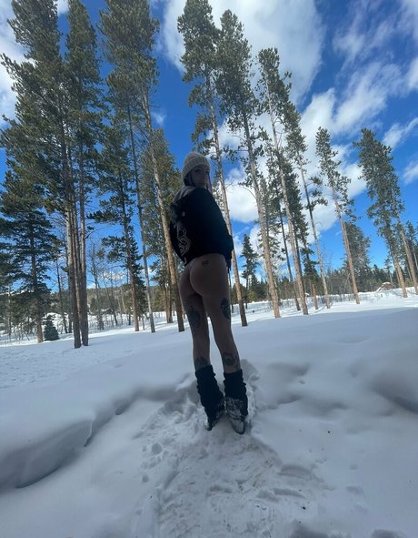 Strawberrysquirtcake hot actress pics