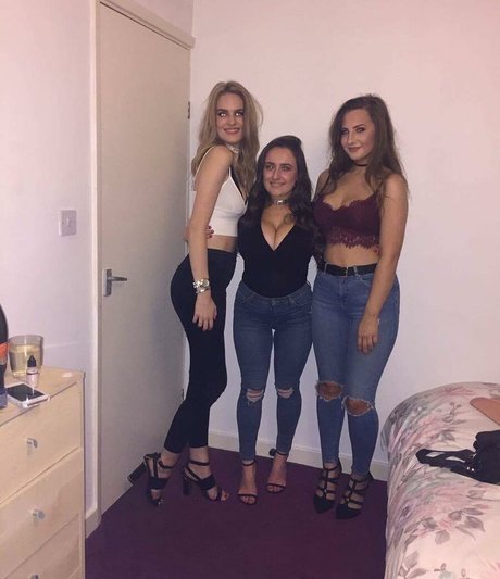 Tiffany Harrison adult model galleries