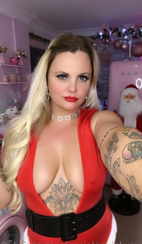 Jamieleepinkymummy nudes actress archive