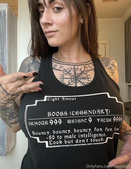 freyjaluv1 nice pornstar img