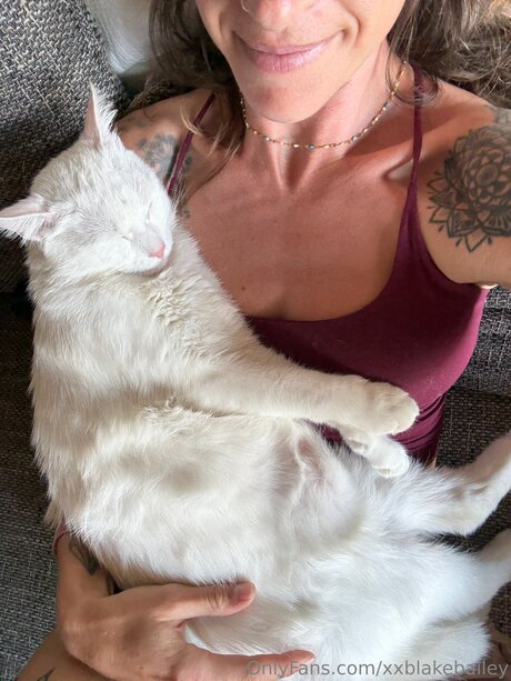 XxBlakeBailey art model photo