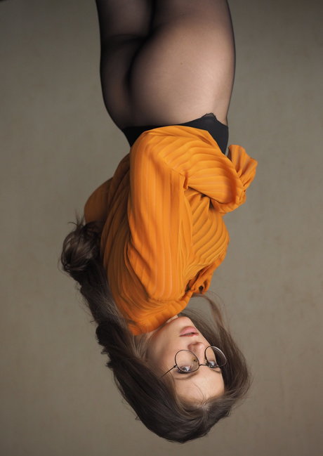 Anyutamoor star pornographic galleries