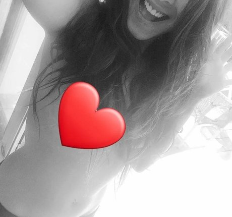 Miss Caffeine beautiful actress pics