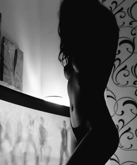 Miss Caffeine erotic model picture