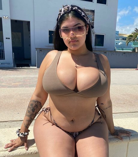 Marian Tatte erotic pornstar archive