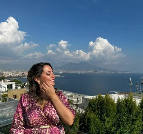 Teresa V star free images