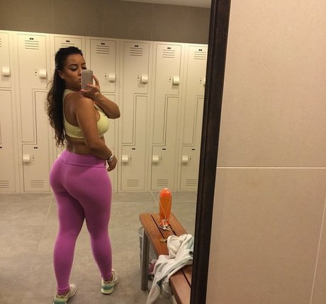 Toni Salina Chee Young star xxx images