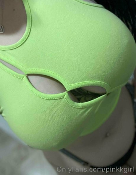 pinkkgirl hot actress img