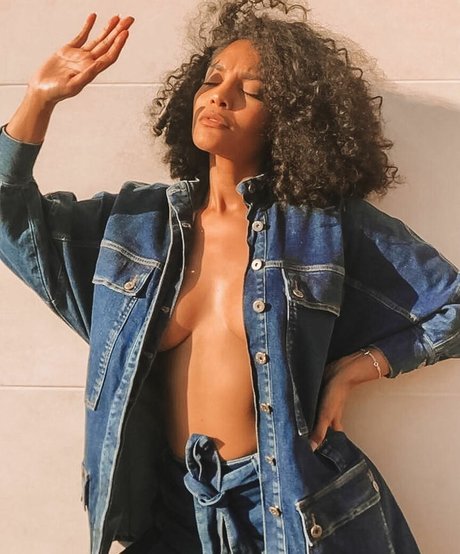 Barbara Reis model nudes images