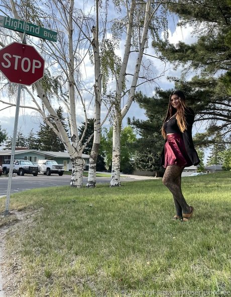 loserlexxxfree model adult pictures