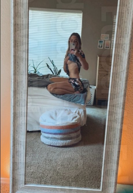 Cannibalqueen star art photos