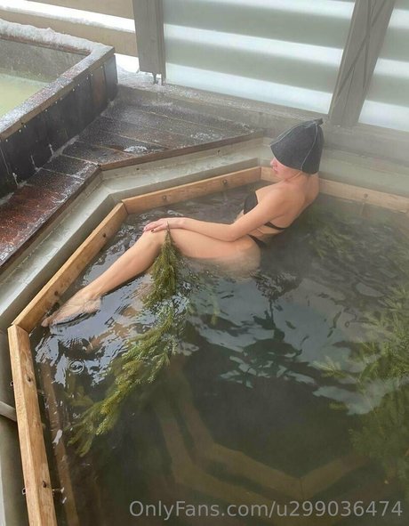 brianna splits best model pic