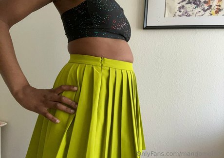 mangomob92 star nude photos