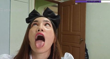 Offlinemandy model hd photos