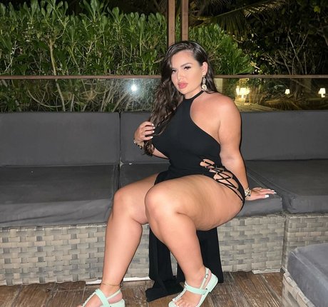 Victorya Addad model nice pic