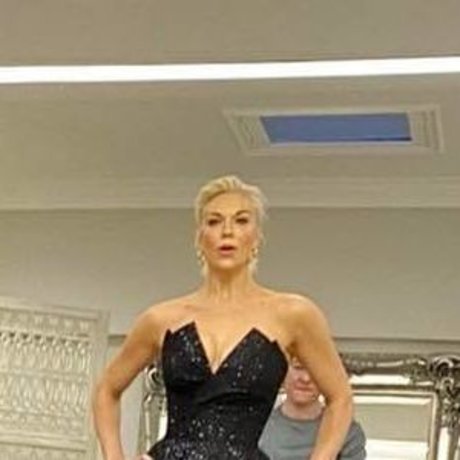 Hannah Waddingham model top gallery