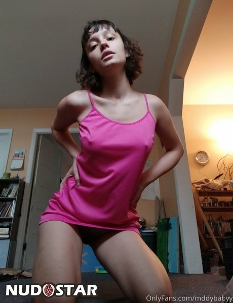 Madelyn sk star nude picture