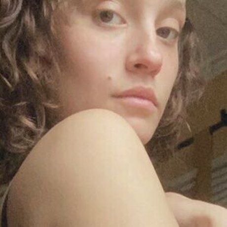 Madelyn sk art actress pics