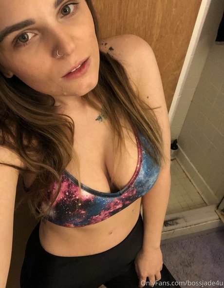 bossjade4ufree high quality star pictures