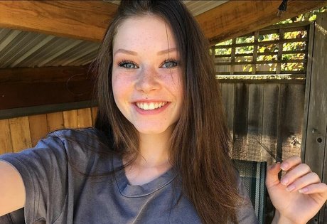 Lily Ana Alexander nude model picture