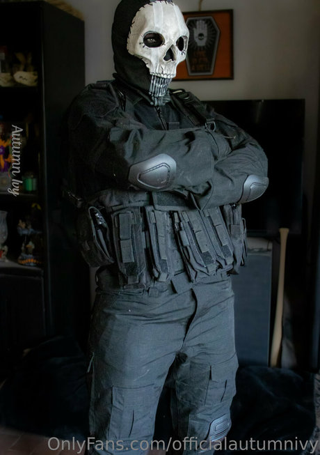 officialautumnivy model pictures