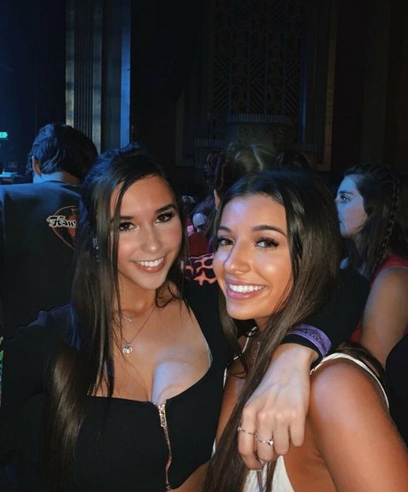 X a n t h e art actress pictures