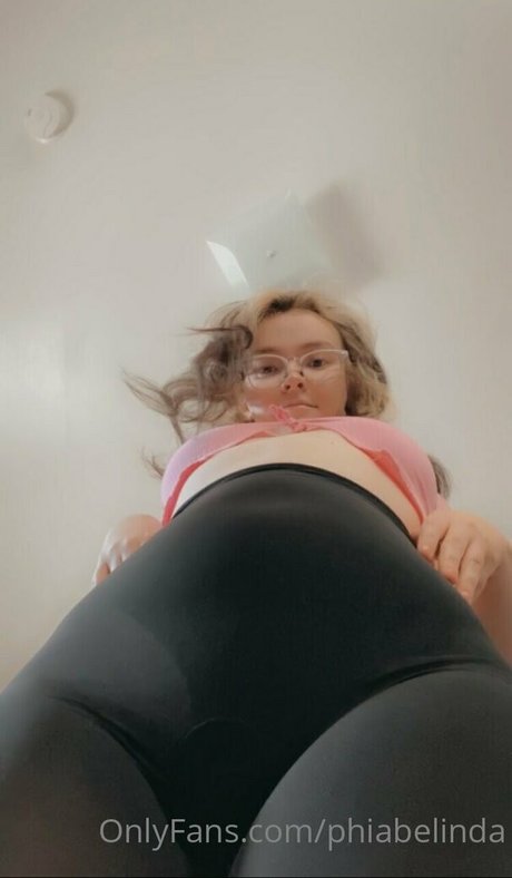 phiabelinda beautiful model pic