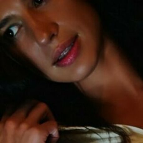 Emma Matia star top galleries