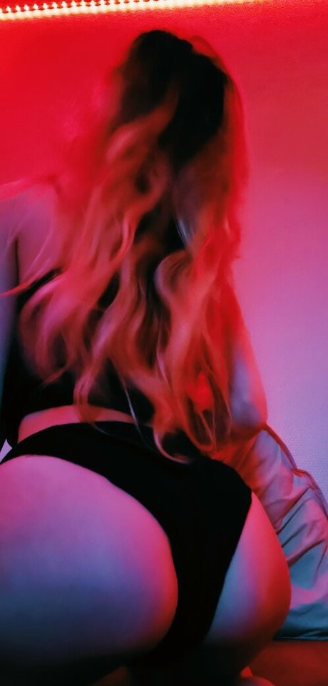 katsunshine model nudes pics