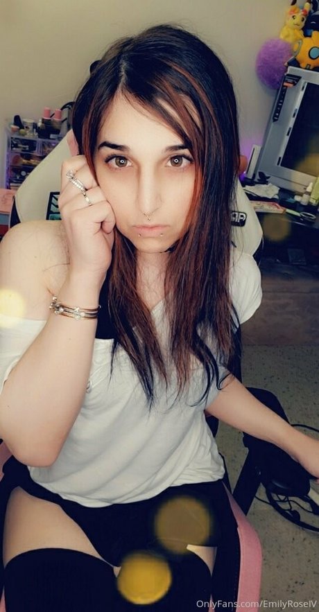 emilyroseiv xxx pornstar gallery