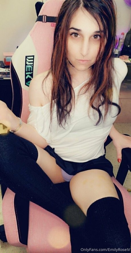 emilyroseiv star erotic pic