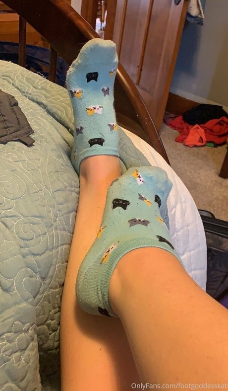 footgoddesskat nude star gallery