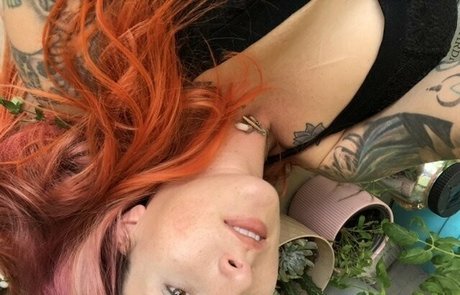 onlykhrist nude star image