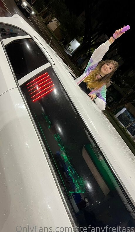 stefanyfreitass model free photos