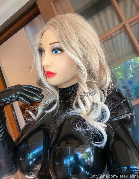 latex alina model hot img