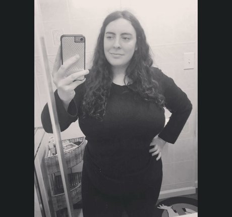 Kara Greene_ adult model images