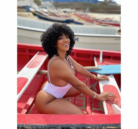 Sophie Likosky nudes star images