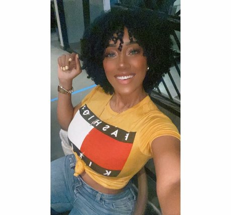 Sophie Likosky hd model photo