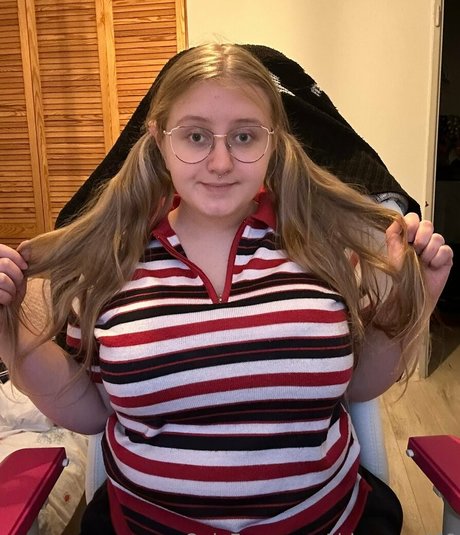 thiccangel69 pornographic star img