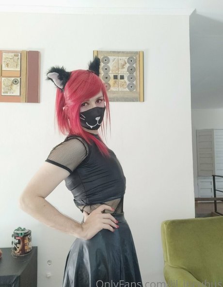 lil incubus model image