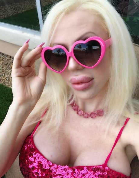 juliettestray model nudes gallery