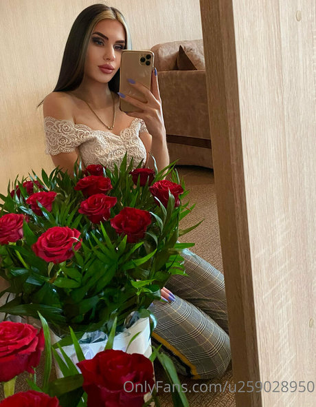 nicole callme thumbnail